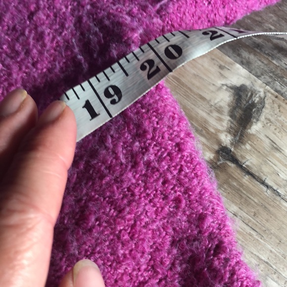 NWOT soft fushia sweater from core life - Picture 5 of 6